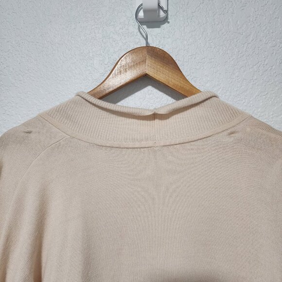 Lululemon Cardigan Long Sleeve Cream Color Everyday Wear Comfy Size 8/10 Large - Picture 7 of 7